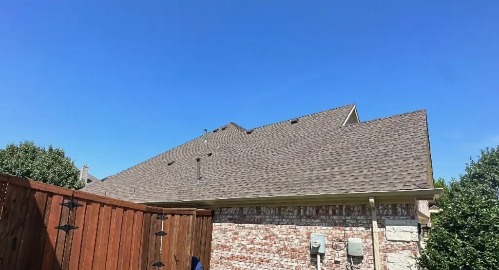 Completed roof replacement project in Honeygo